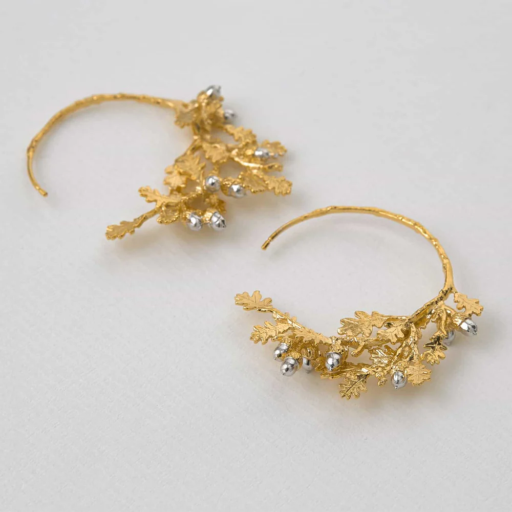 Oak Leaf & Acorn Hoop Earrings in Vermeil - Image 3