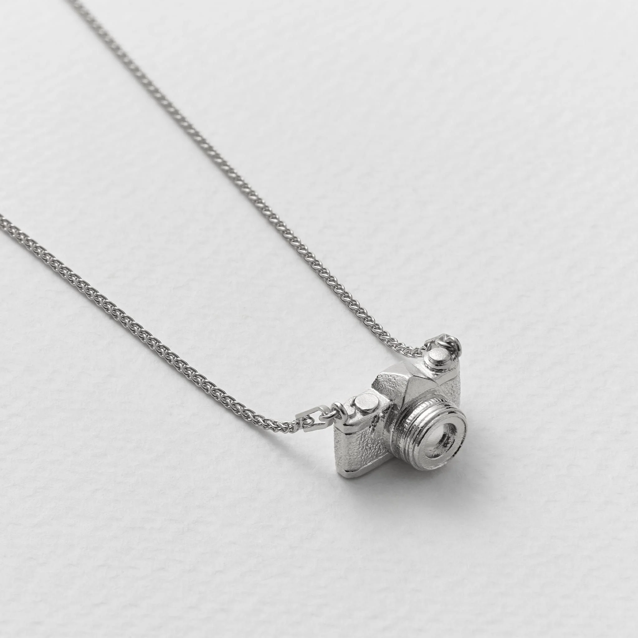 Sterling Silver In-Line Necklace - "Vintage Camera" - Image 2
