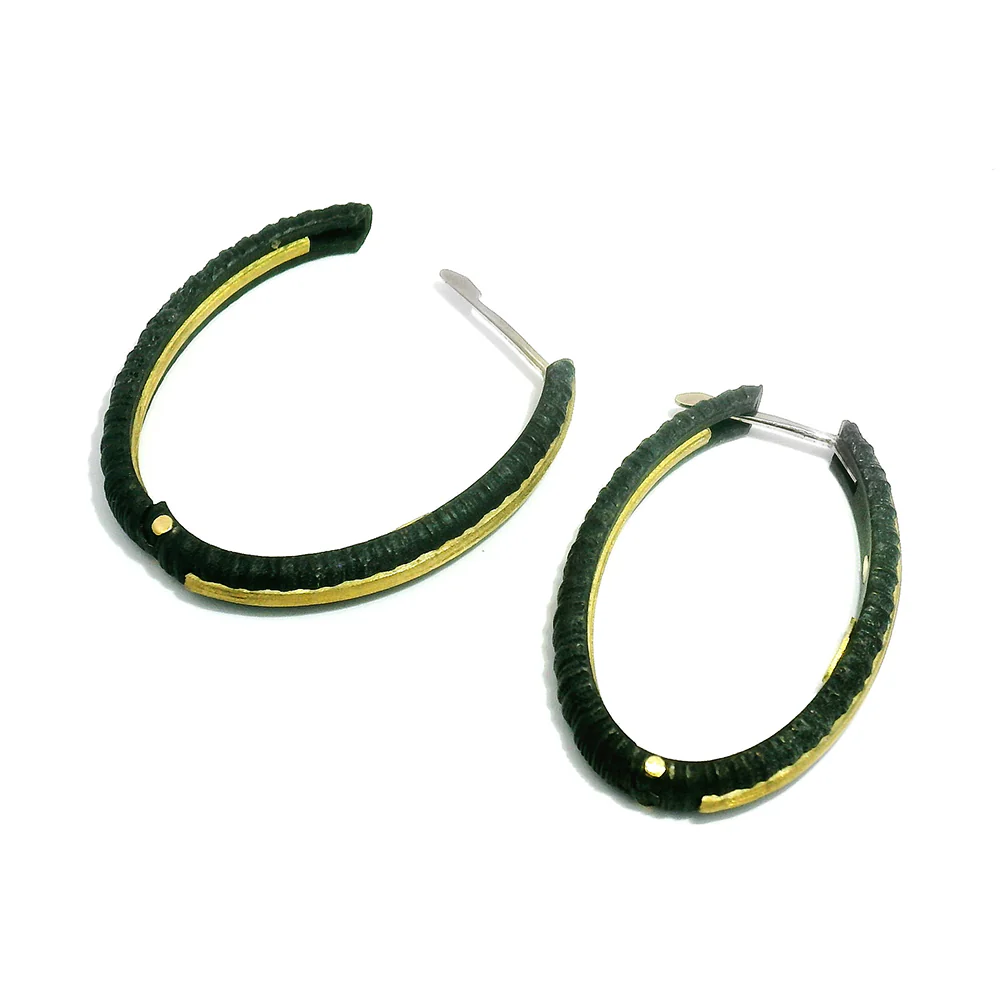 Yellow Gold & Blackened Cobalt Chrome Oval Hoops - "Ridge" - Image 2