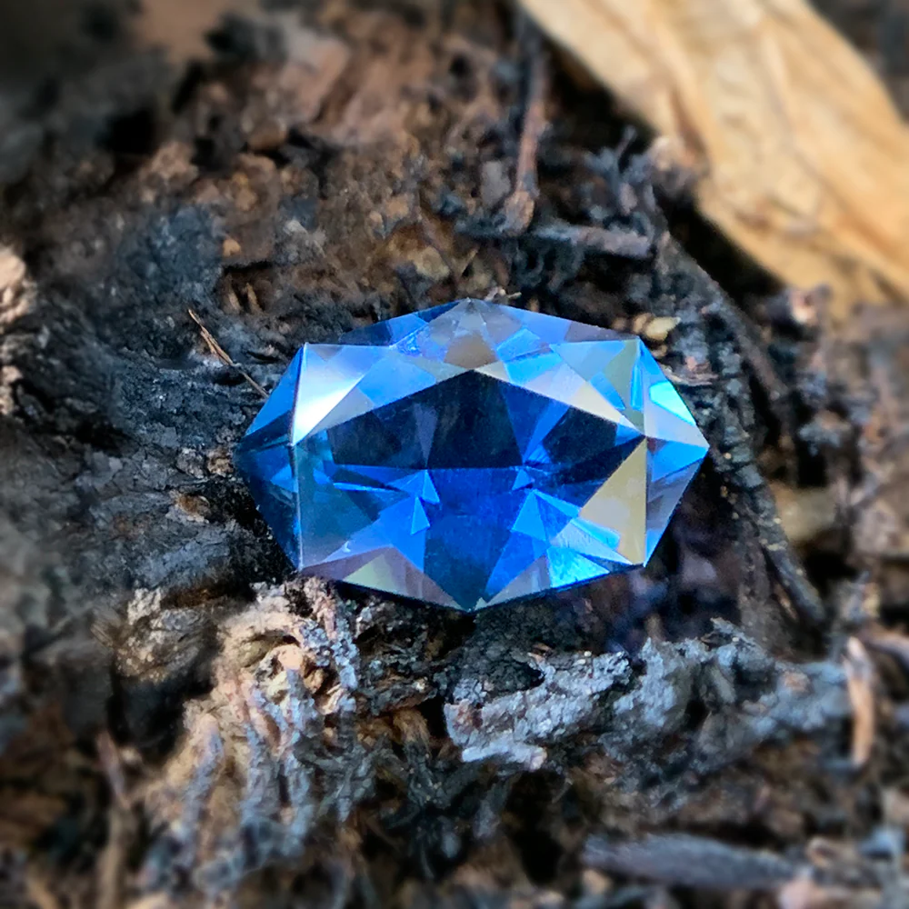 Yogo Sapphire, 1.06ct - "Striking Blue" - Image 2